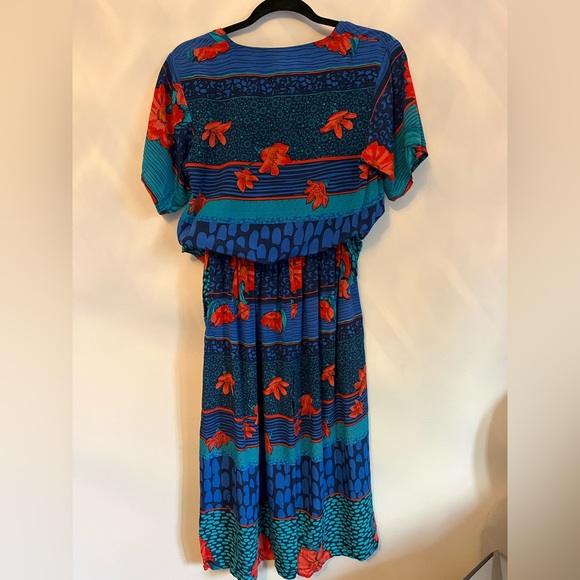 100% silk vintage 2 piece set - wide leg culottes w pockets & short sleeve top - Picture 4 of 15